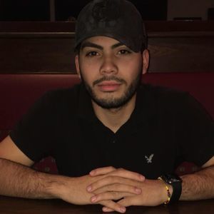 Meet your Posher, Alex